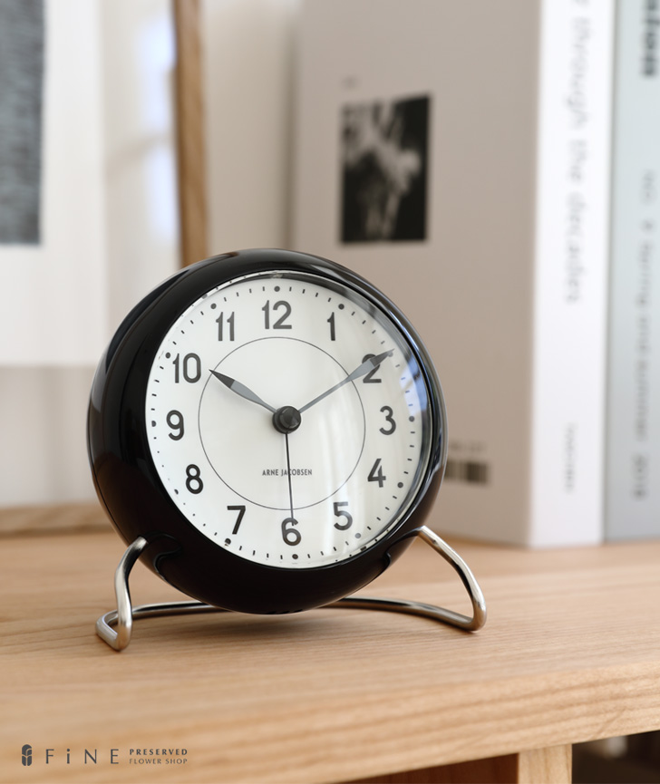 テーブルクロック ベージュギフト プレゼント 時計 置き時計